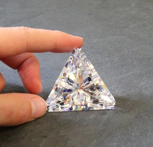 Moissanite all'ingrosso della fabbrica di colore 3EX del taglio del triangolo di 7.0mm VVS D