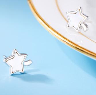 Orecchini da donna semplici Little Star in argento sterling 925 placcato oro