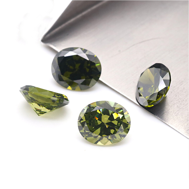 VVS Verde Oliva 5A Ovale 3EX Cubic Zirconia