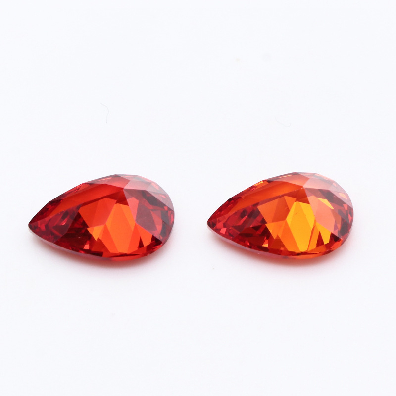 3EX D VVS Cubic Zirconia Rosso Chiaro Taglio Pera