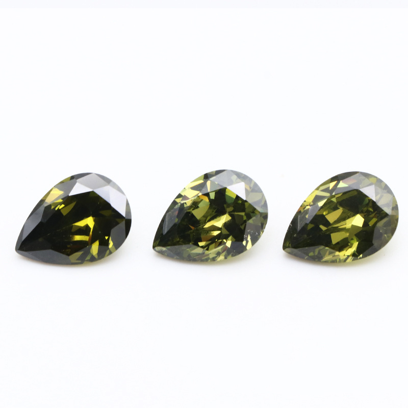 3EX D VVS Cubic Zirconia Verde Oliva Taglio Pera