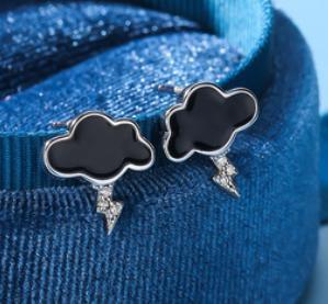 Orecchini con nuvolette scure in argento sterling 925 della serie Weather