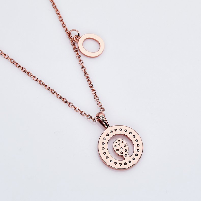 Serie alfabetica O Lovely Collana in oro rosa