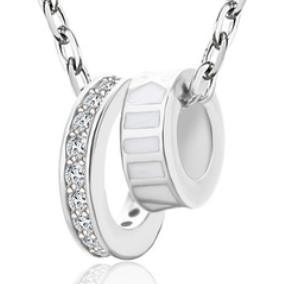 Collana con temperamento semplice Ciondolo con geometria a doppio anello classico da donna in argento sterling con inserto in diamante