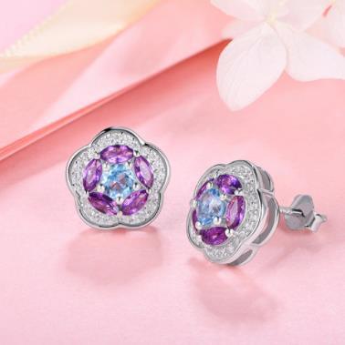 Orecchini alla moda placcati in argento sterling 925 con fiori di moissanite viola