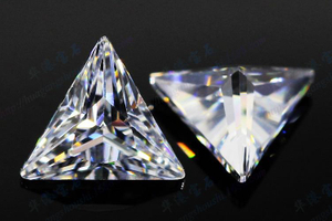 Moissanite sintetica VVS di alta qualità con taglio a triangolo da 8,0 mm D Colore 3EX Prezzo all'ingrosso di fabbrica Moissanite sintetica