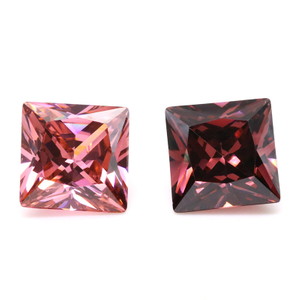 Commercio all'ingrosso della fabbrica 3EX Light Carmine VVS Princess Cubic Zirconia